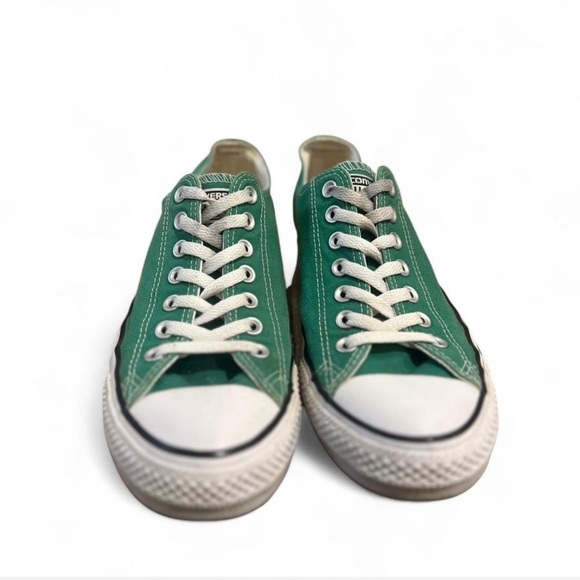 Converse Unisex Chuck Taylor All Star Low Top Sneakers Size US 8.5 Men/ 10 Women - Picture 4 of 6